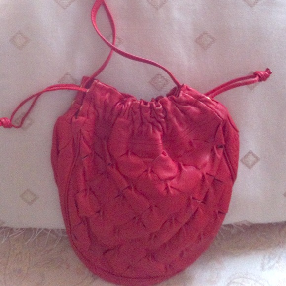 Debra Lynne for Clemente handbag in red