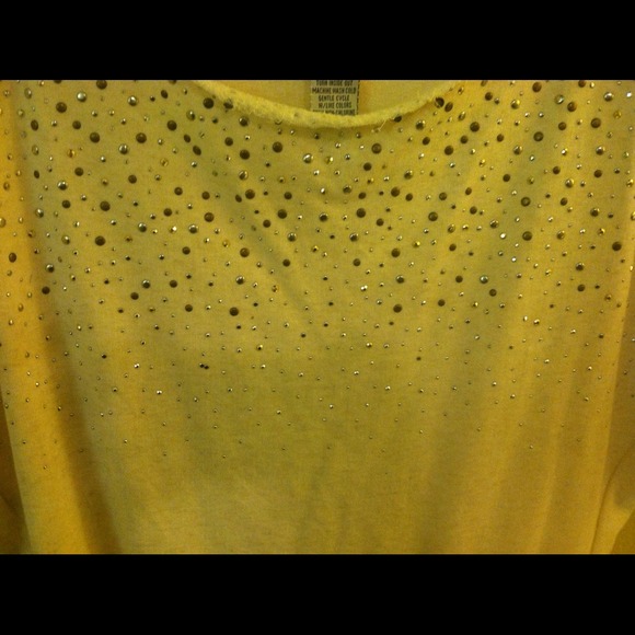 Shirt - Picture 2 of 2
