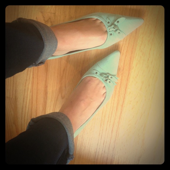 SOLD in bundle J. Crew Mint suede tassel pointy to