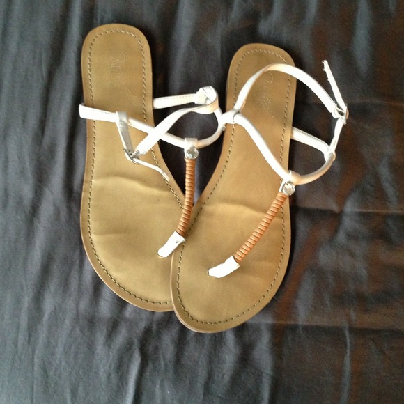 ⚠CLEARANCE⚠Embellished Sandals