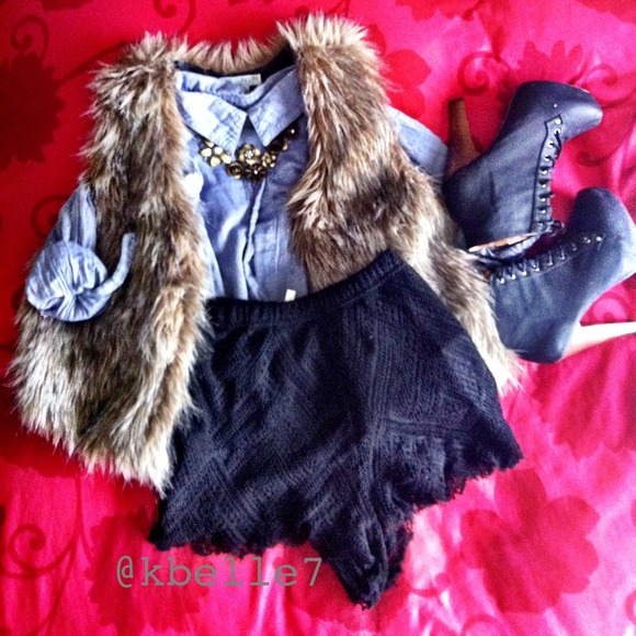 Black Crochet Shorts. 💎New With Tag💎