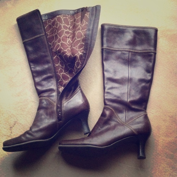 🌈Sold🌺Kenneth cole Reaction boots🌺