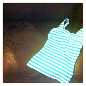 Bundle of two tops