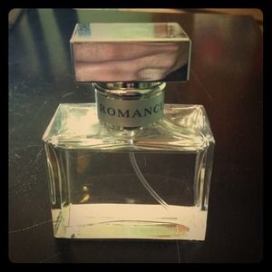 Ralph Lauren romance 1 fl oz