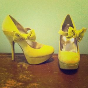Yellow heels