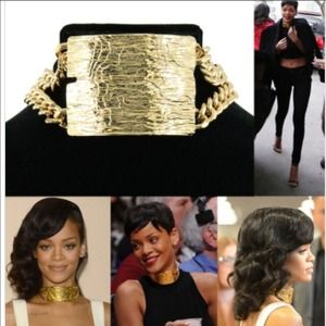 Rihanna Bold Necklace Gold Choker