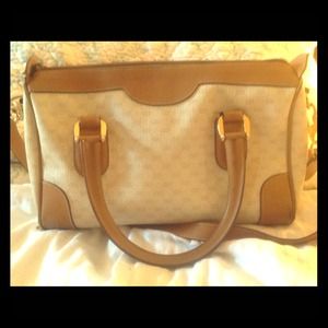 Vintage Gucci barrel purse.