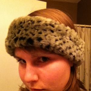 Leopard print ear warmer