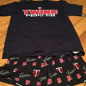 New without tags Twins bundle