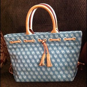 Authentic Dooney & Bourke Handbag