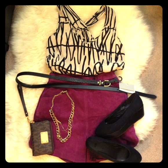 Bundled 4 dvaannePrple hiwaisted shorts&top/bdg