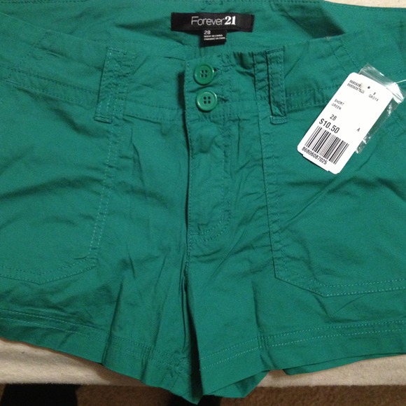 Forever 21 green shorts size 28 - Picture 1 of 4