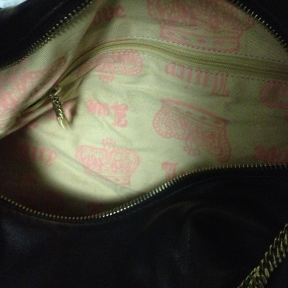 Authentic juicy bag. comes with dust cover. - Picture 2 of 3