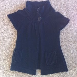 Black knit 2 button open sweater