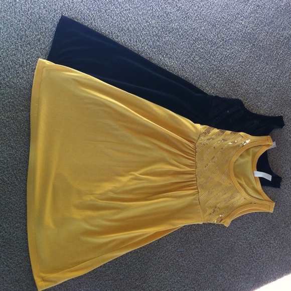 Solid yellow/ solid black with sequin chest dress