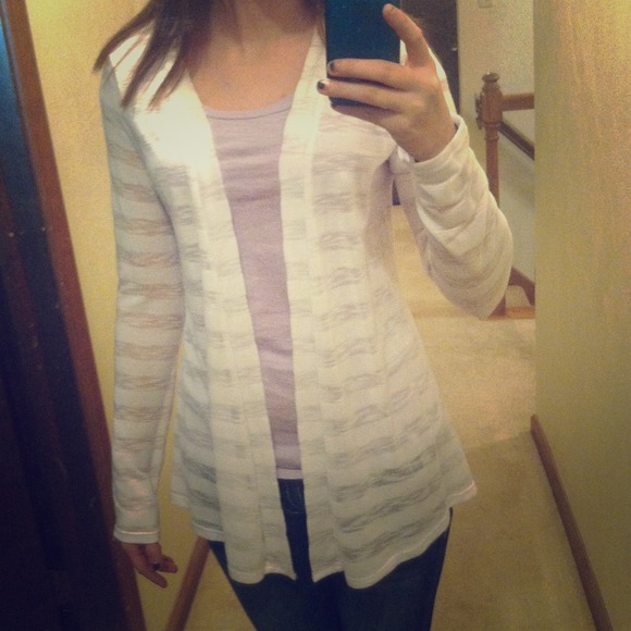 Forever 21. Michelle brand SM.