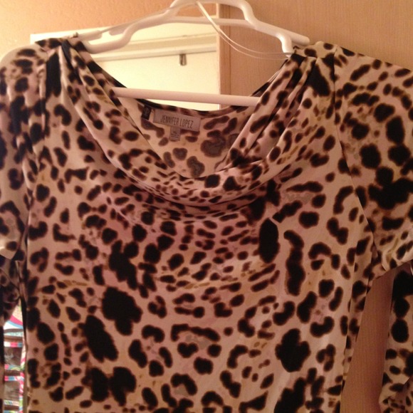 Dress - Picture 4 of 4
