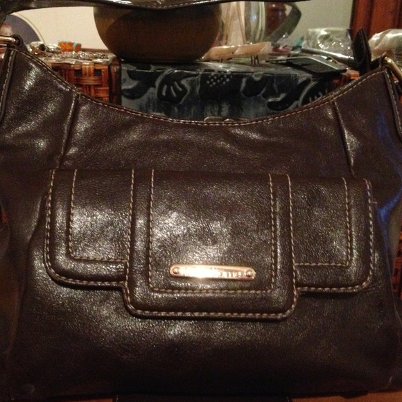 Very nice used twice! REDUCED! REDUCED!! - Picture 3 of 4