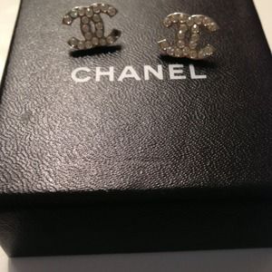 Chanel Crystal Earrings 💎