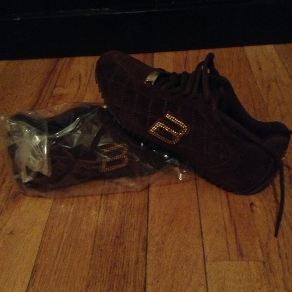 Brown Bebe sneakers