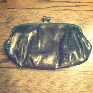 Golden Bronze Beautiful Clutch! NEVER USED!!❤