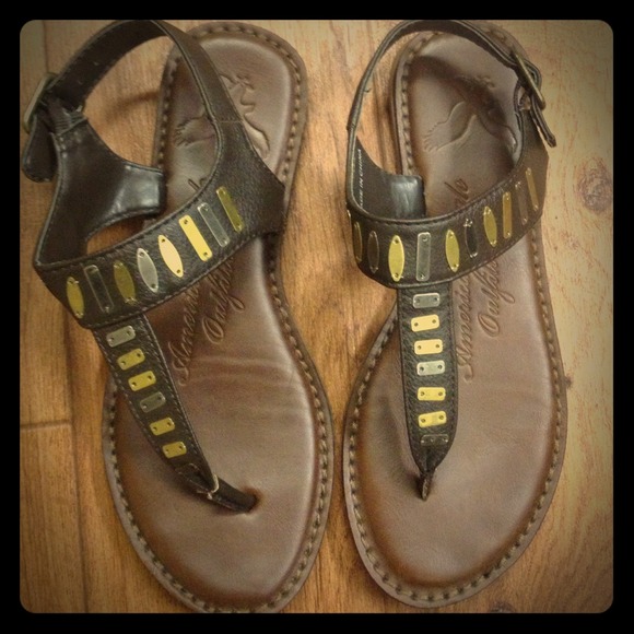 Size 6.5 AMERICAN EAGLE sandals