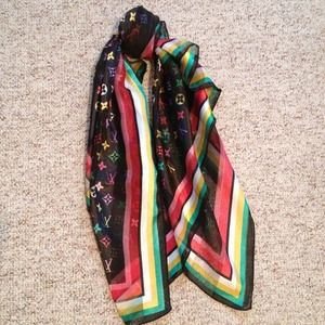 Louis Vuitton Scarf