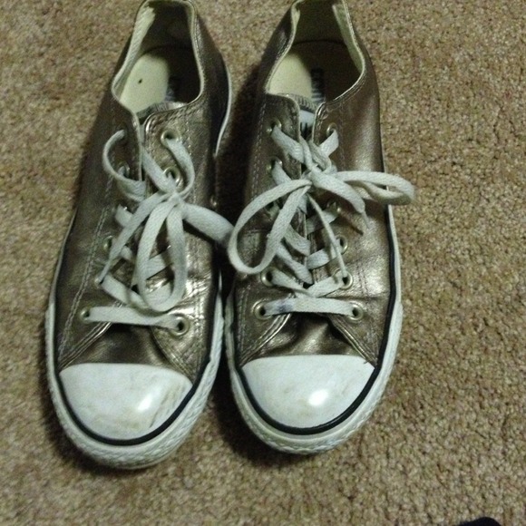 Authentic gold converse low tops
