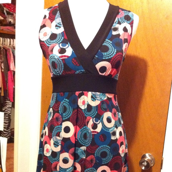 Mod print dress Reduced!!!