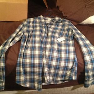Blue and green plaid Aeropostale shirt