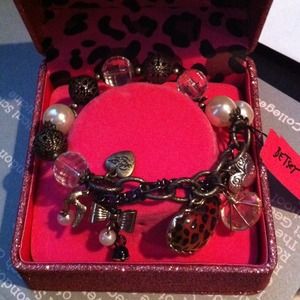Betsey Johnson Charm bracelet