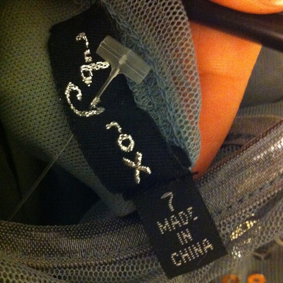 Sparkle dress! Size 7. Would fit M or L - Picture 3 of 4