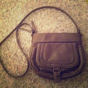 Side purse & white ring!