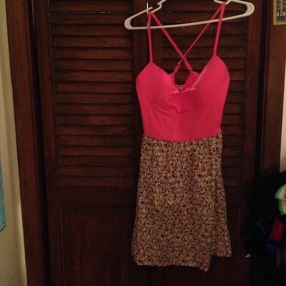 VS Dress