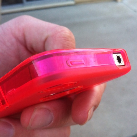 Hot pink iPhone 4/4s case! - Picture 3 of 3