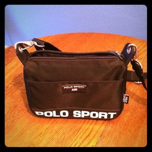POLO SPORT/Ralph Lauren-blk nylon cross body bag.