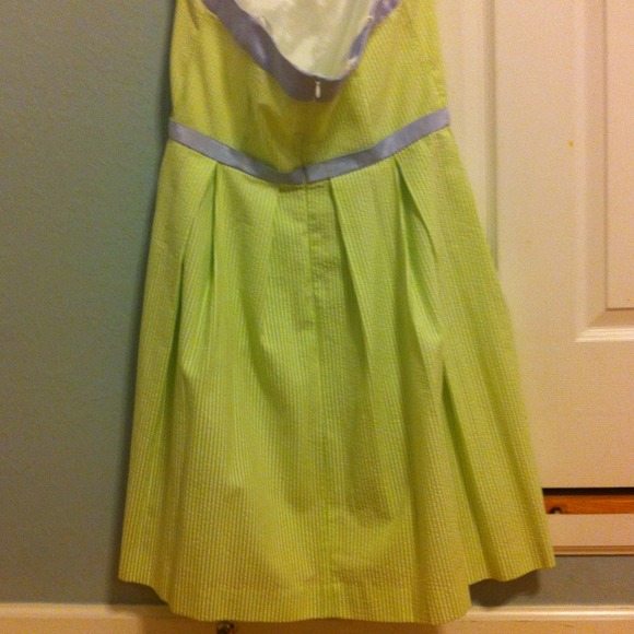 Strapless dress - Picture 2 of 2