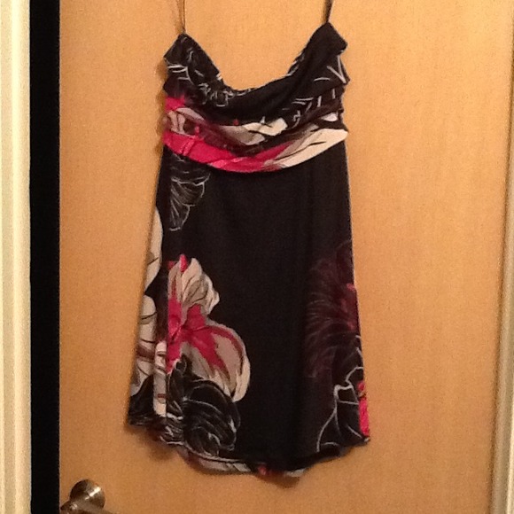 Classique pleated bodice mini dress - Picture 3 of 4