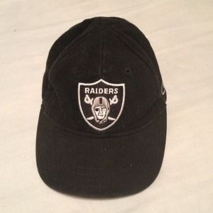 Raiders infant hat.