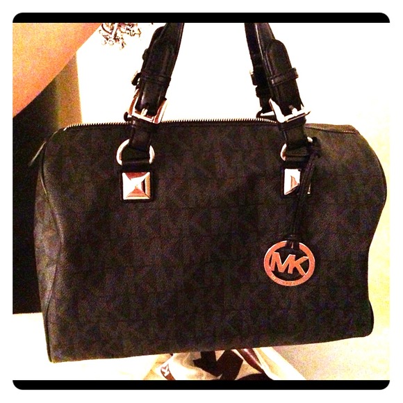 Michael Kors Large Grayson Satchel