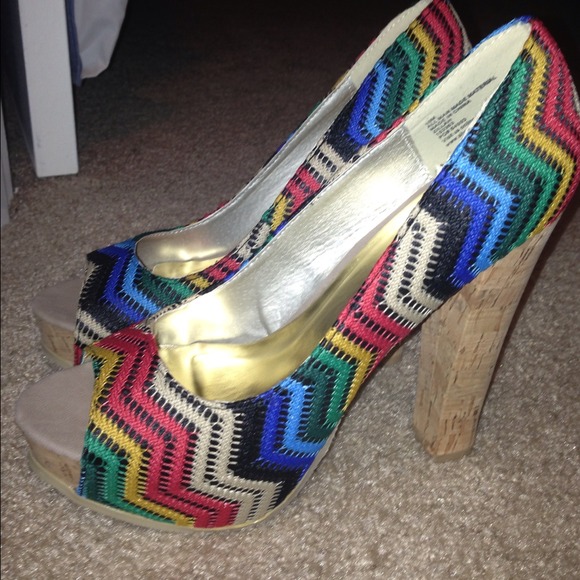 Shoes:) - Picture 2 of 2