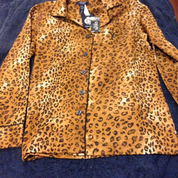 SOLD to @diana25