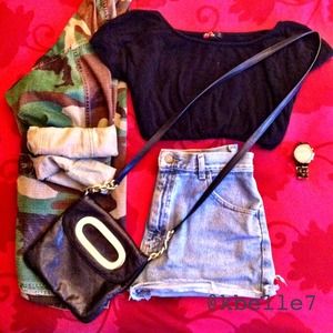 ⚠ NEGOTIATE⚠ MK Crossbody Shoulder Bag