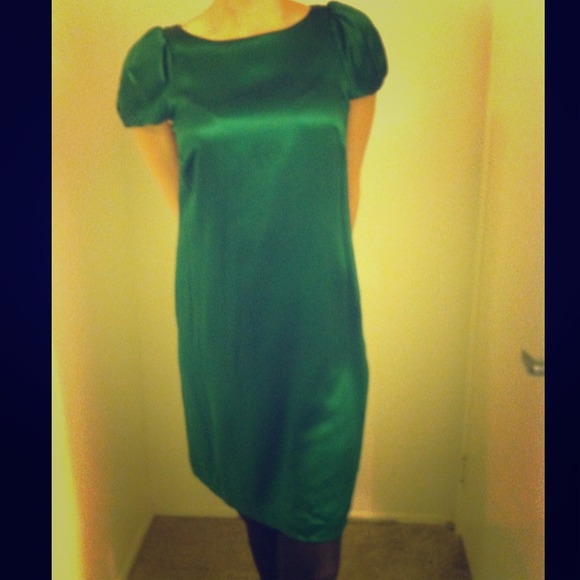 Banana Republic Green Silk Dress! - Picture 1 of 4