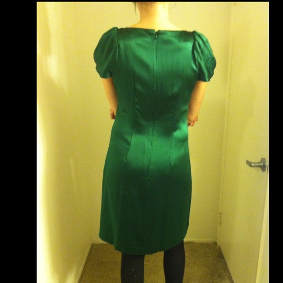 Banana Republic Green Silk Dress! - Picture 3 of 4