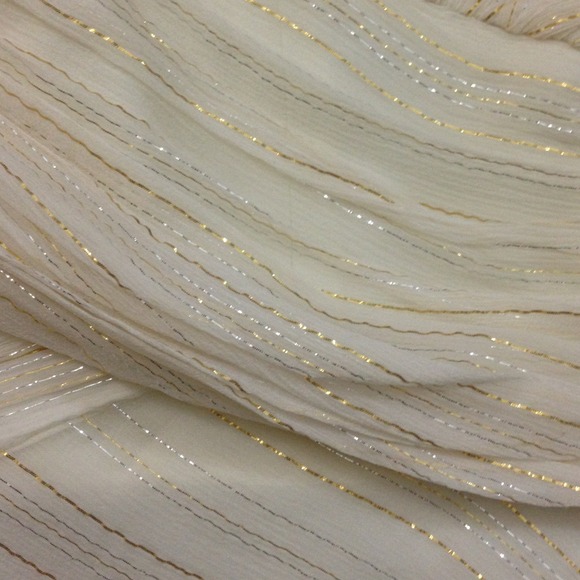 Ivory and Metallic Shoshanna Top - Picture 4 of 4