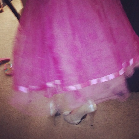 ✨Wet seal size 9 sequined heels ✨ - Picture 4 of 4