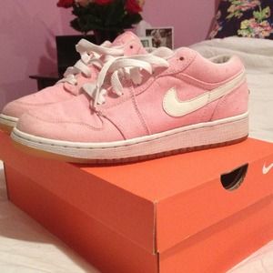 Pink Nike air Jordans