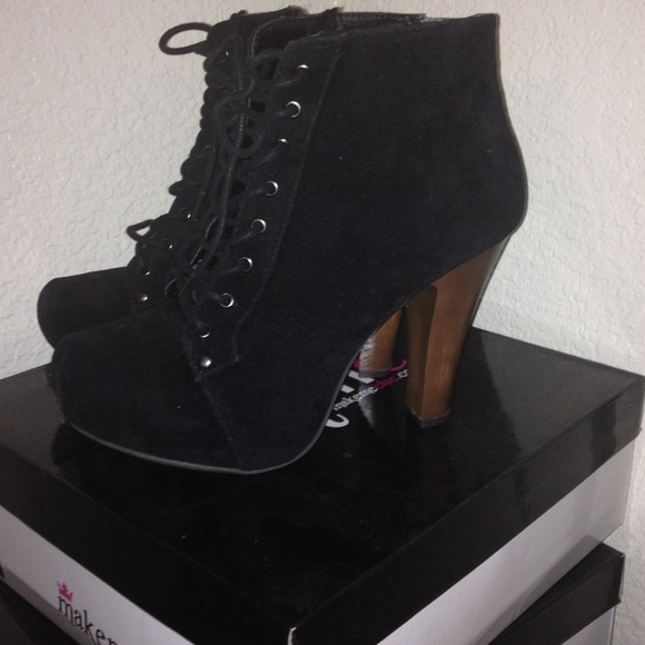 Black ankle boots