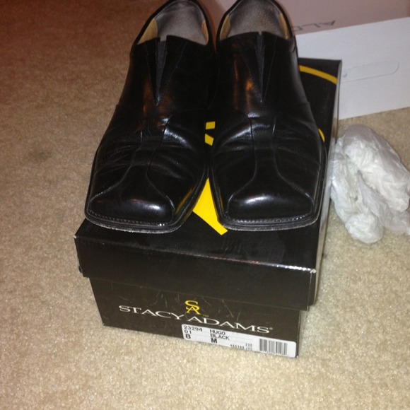 Men's shoes